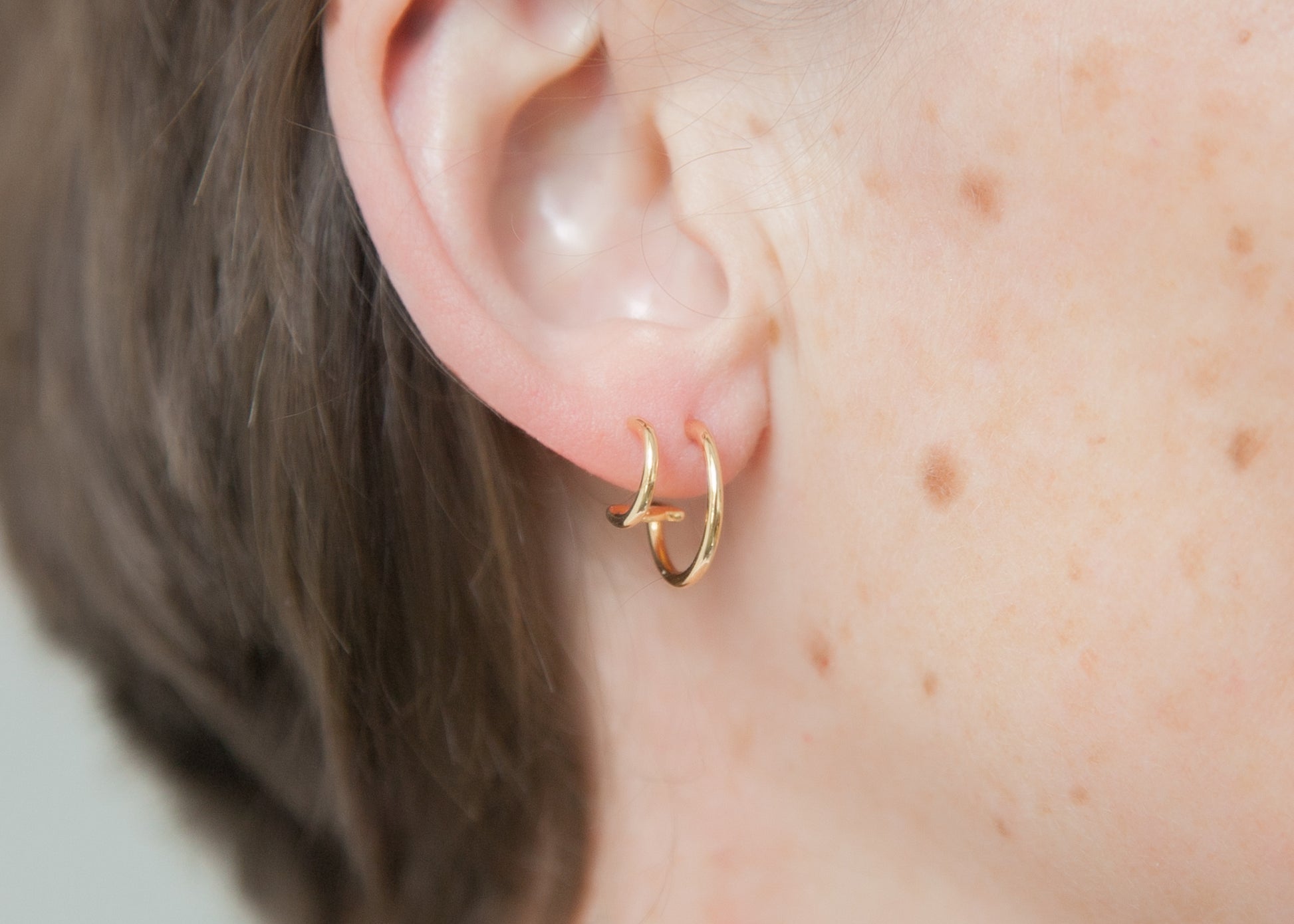 Boucles d'oreilles créoles double plaqué or