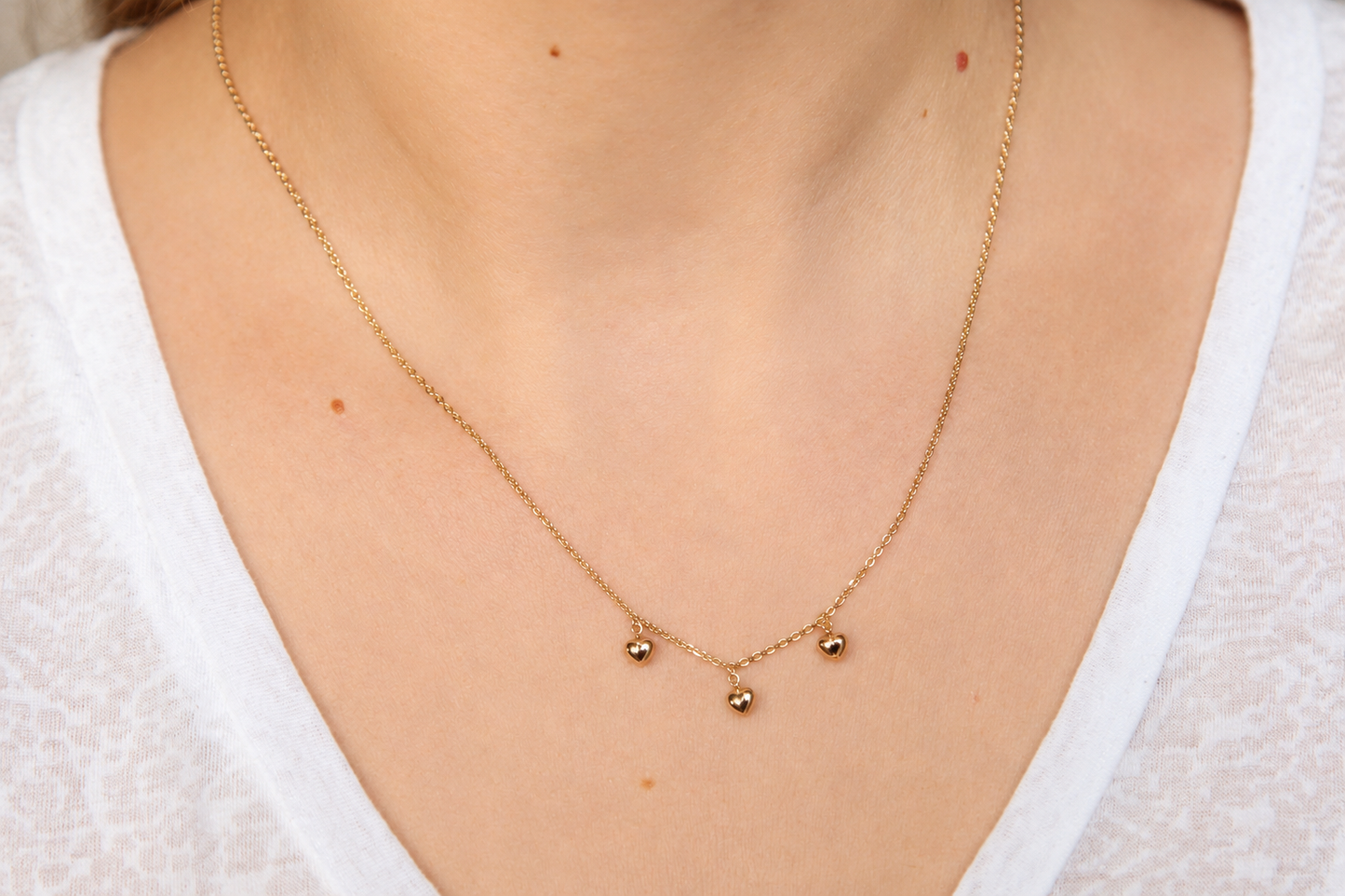 Collier trois cœurs en plaqué or 18 carats