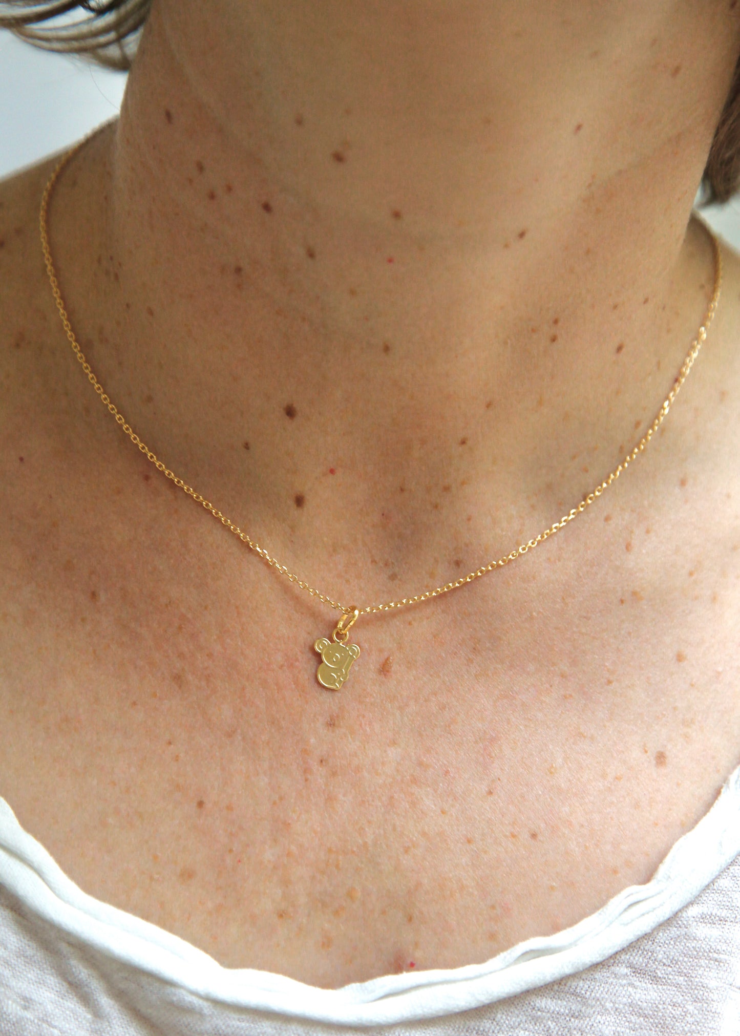 Collier pendentif koala plaqué or