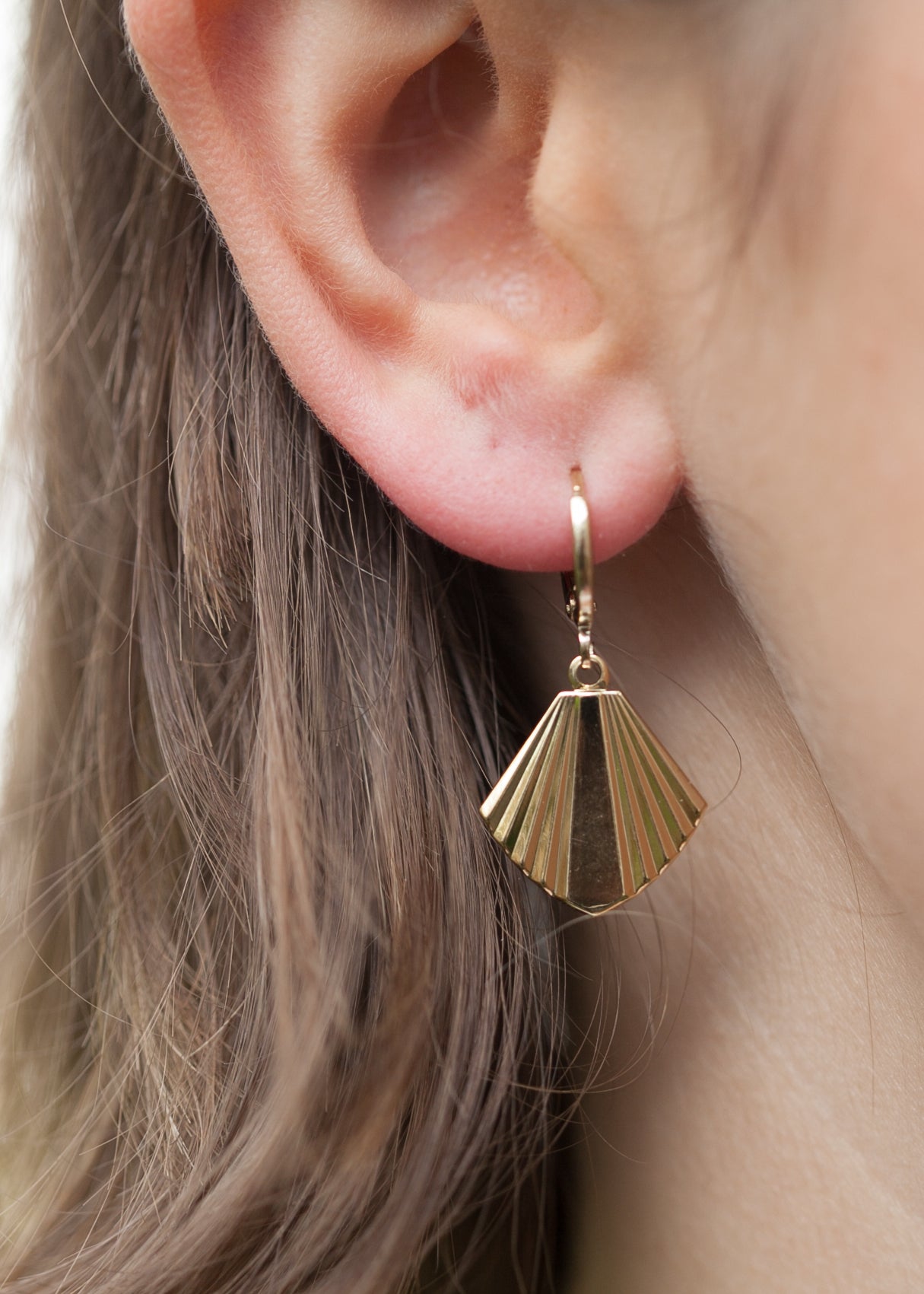 Boucle oreille pendante plaqué or