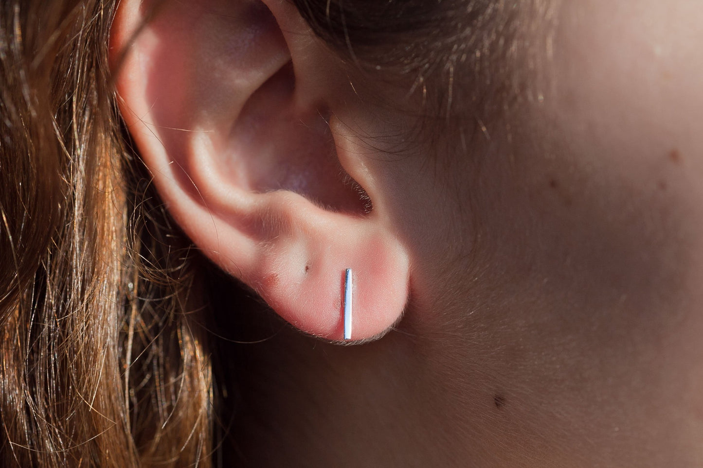 Boucles d'oreilles barres discrètes en argent