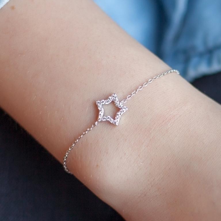 Bracelet une étoile en argent et zircons