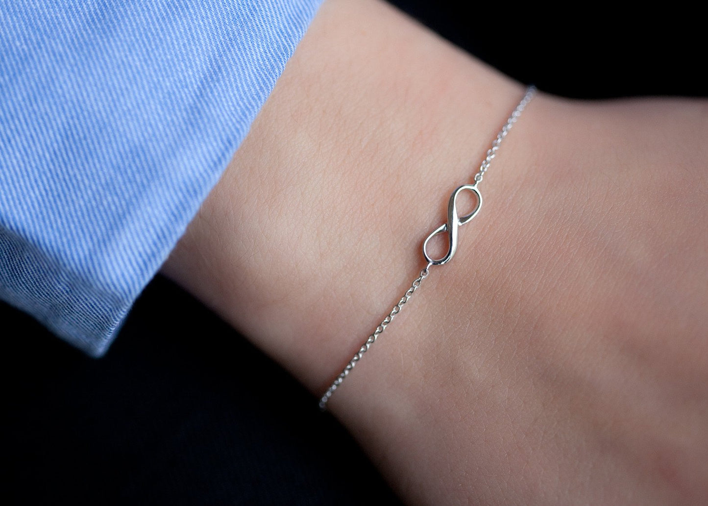 Bracelet infini en argent massif