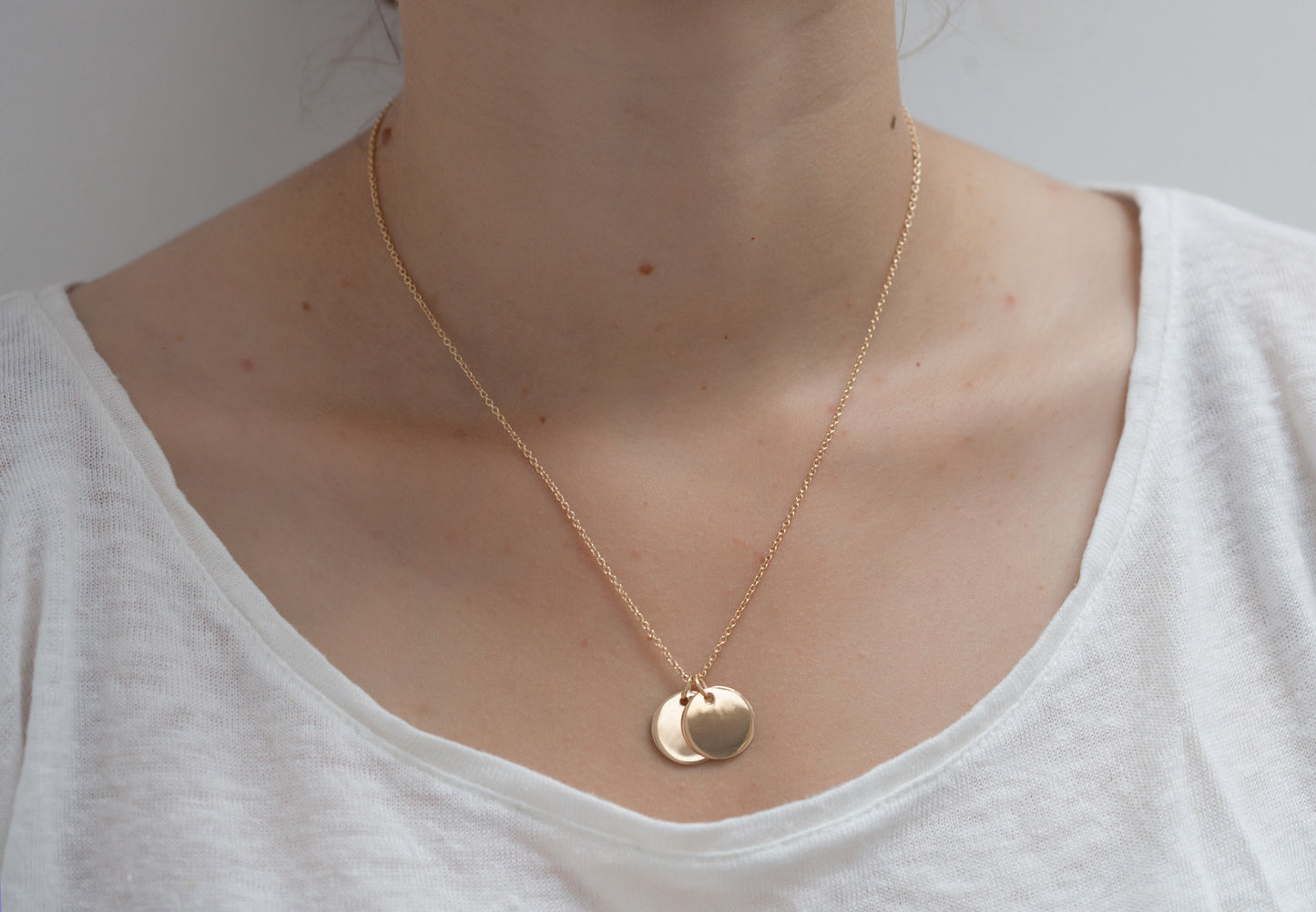 Collier 2 médailles plaqué or