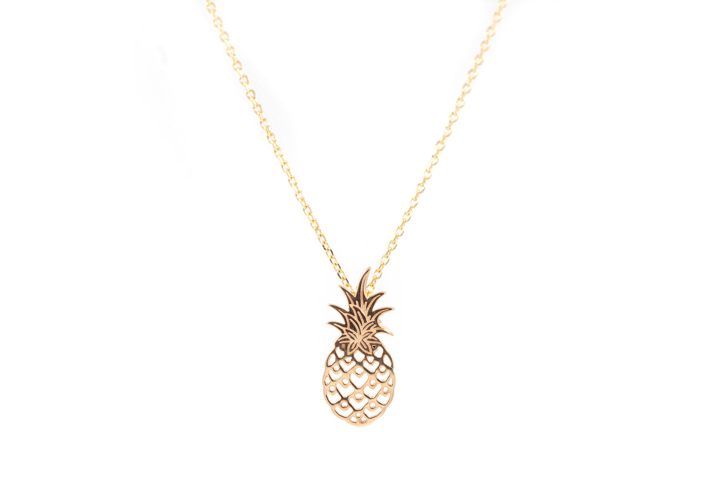 Collier ananas plaqué or. Livraison gratuite