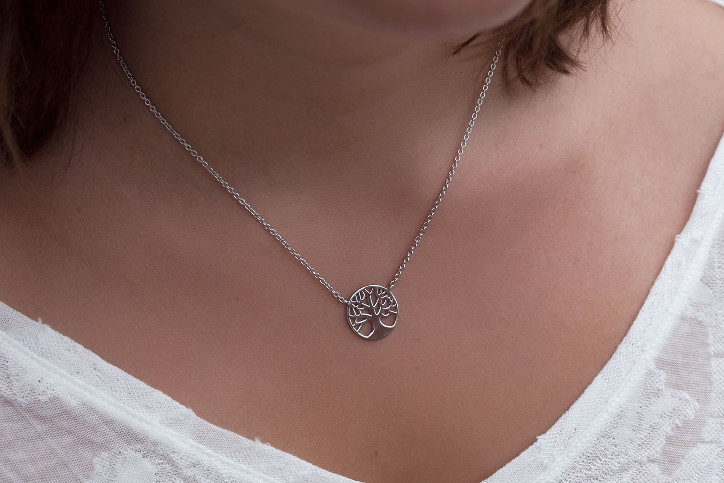 Collier arbre de vie en argent.