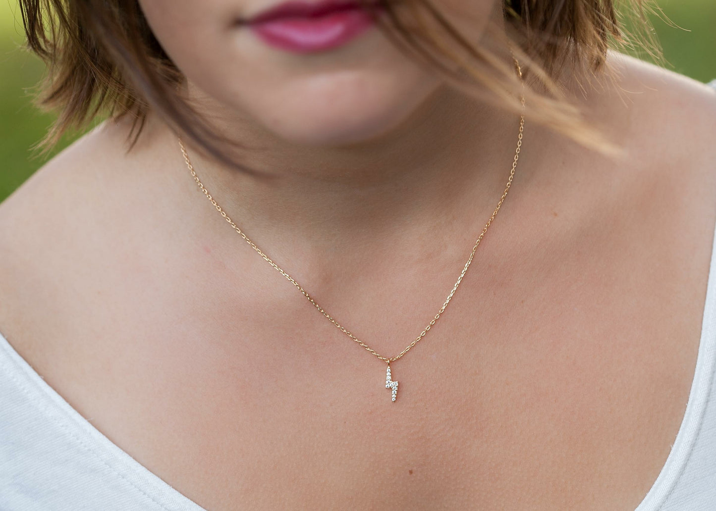 Collier petit éclair serti de zircons plaqué or