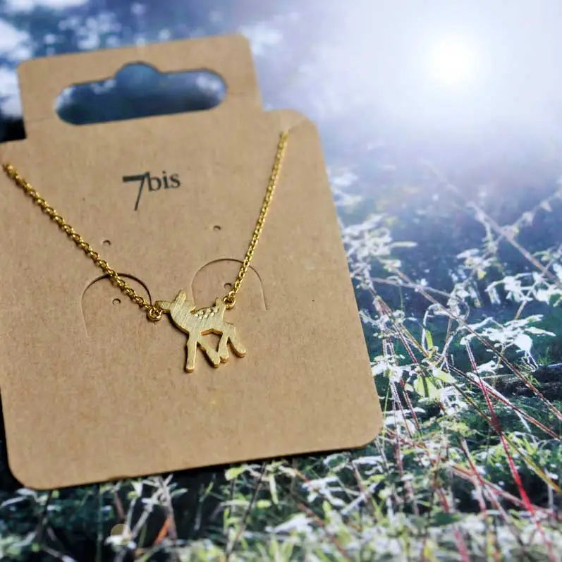 Collier avec petit faon doré