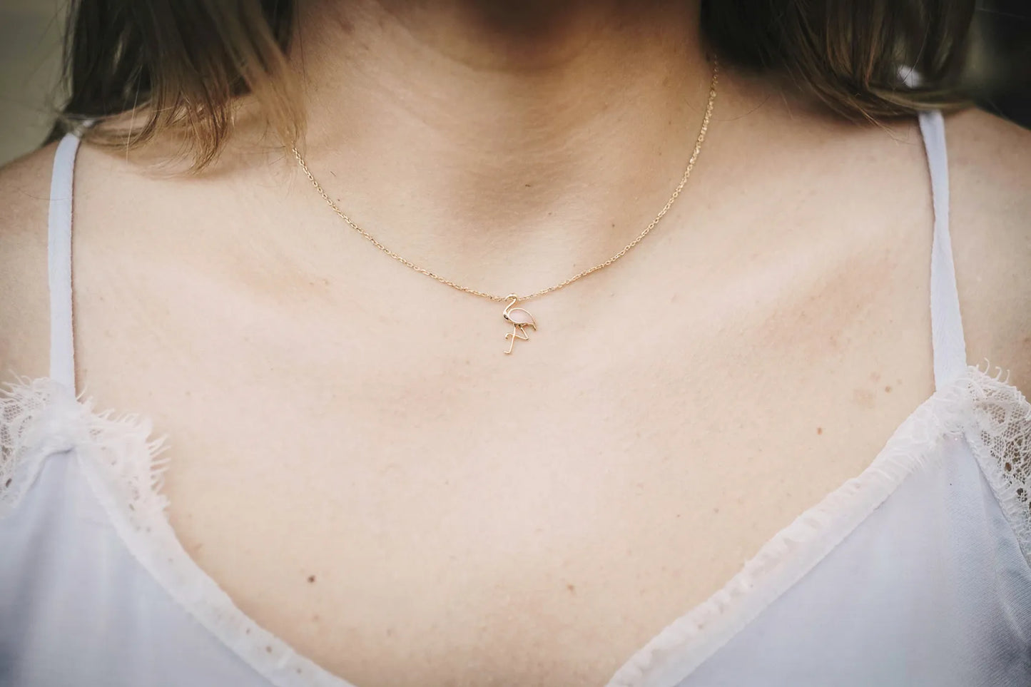Collier flamant rose doré