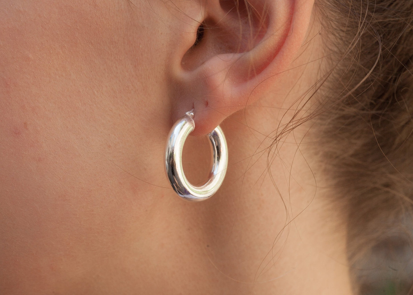 Boucles d'oreilles créoles épaisses en argent