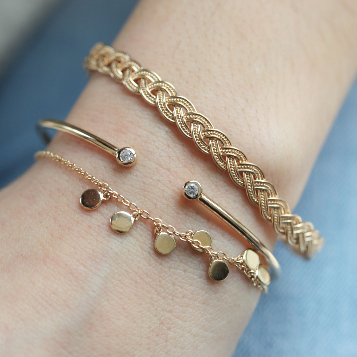 Bracelet jonc plaqué or avec strass