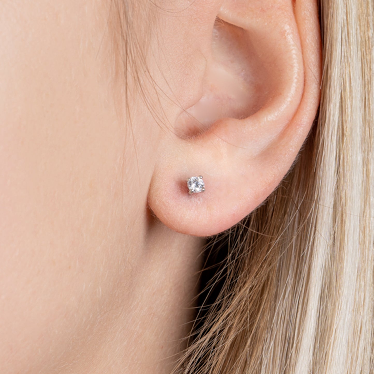 Boucles d'oreilles oxydes de zirconium blancs en argent