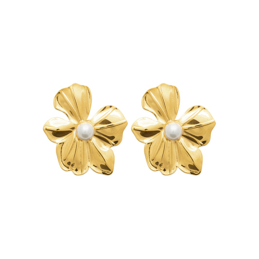 Boucles d’oreilles fleur en acier doré avec perle – élégance et féminité