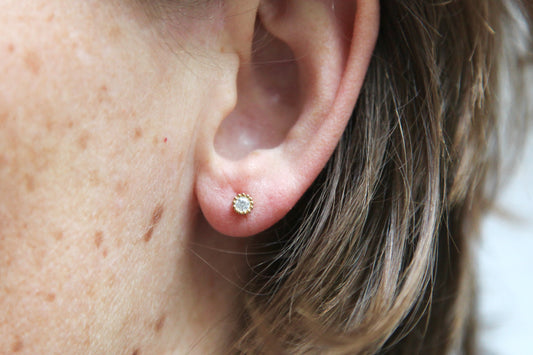 Boucles d'oreilles oxydes de zirconium blancs Plaqué or 18 carats