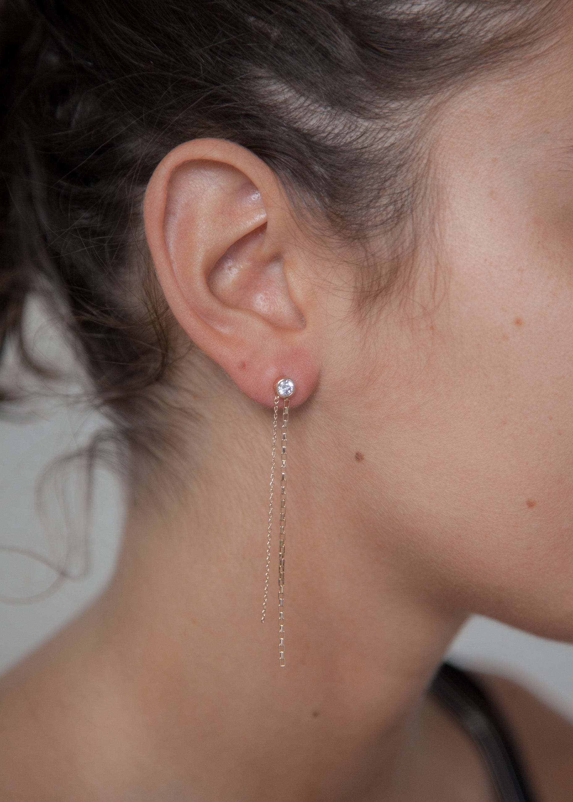Boucles d'oreilles chaîne strass plaqué or