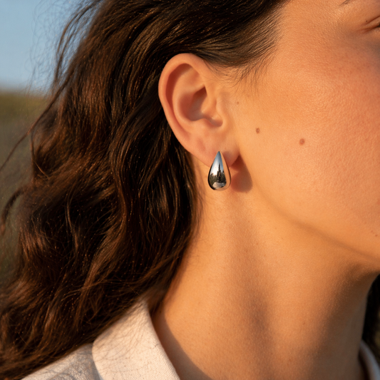 Boucles d'oreilles bombées goutte en argent