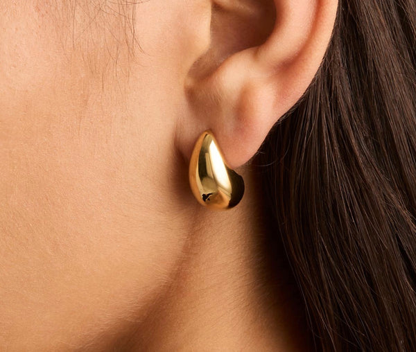 Boucles D'oreilles Céline En Goutte Baroque Plaqué Or - Longueur 29 Mm - Occasion Très Bon état