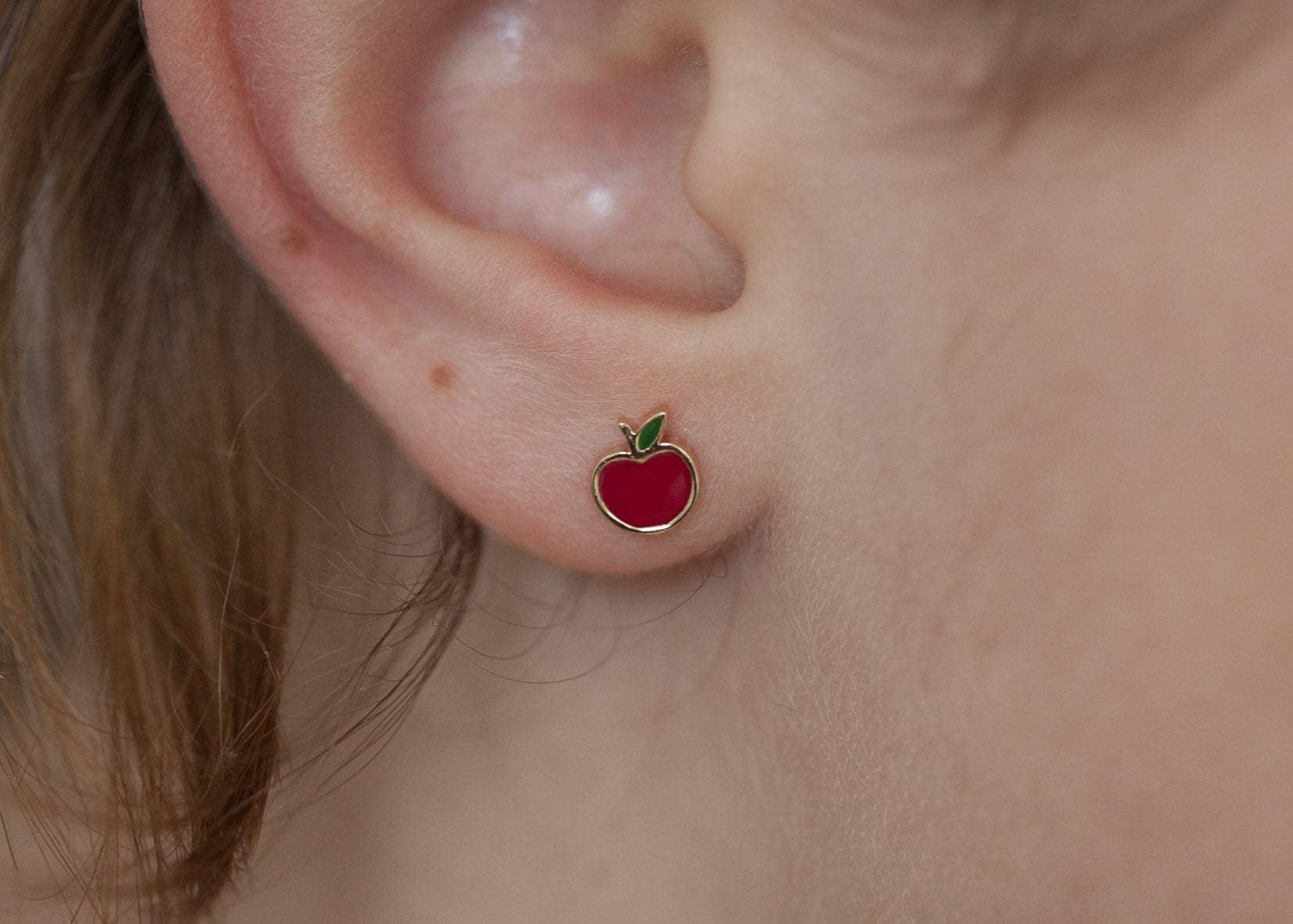 Boucles d'oreilles pommes plaqué or