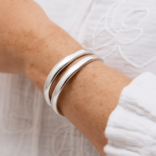 Bracelet jonc argenté double anneaux – acier inoxydable