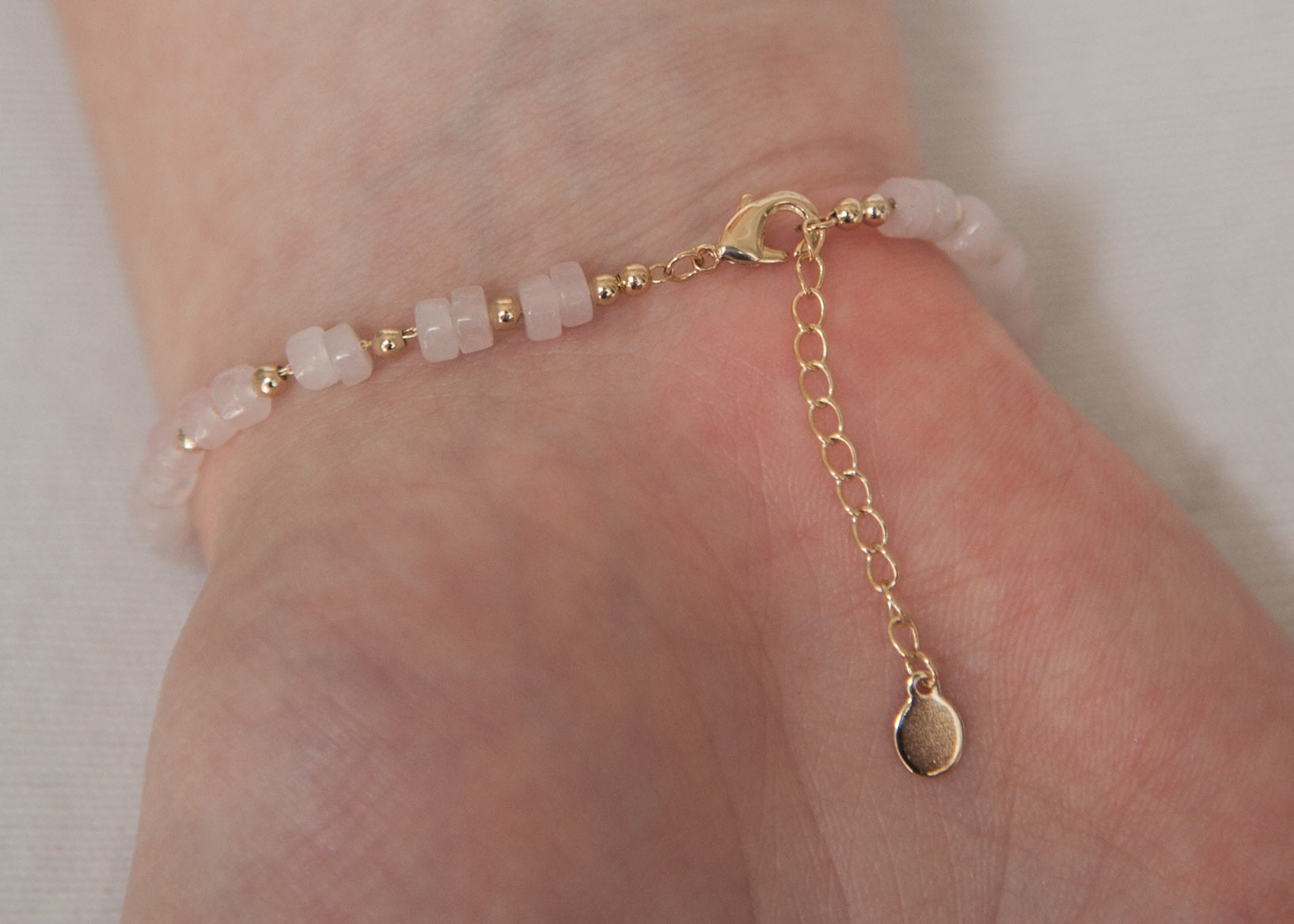 Bracelet pierre naturelle quartz rose plaqué or 18 carats
