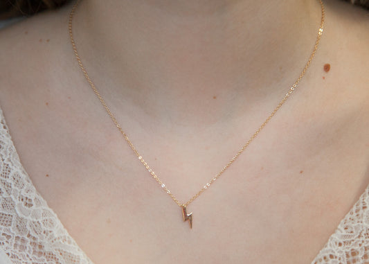 Collier petit éclair plaqué or