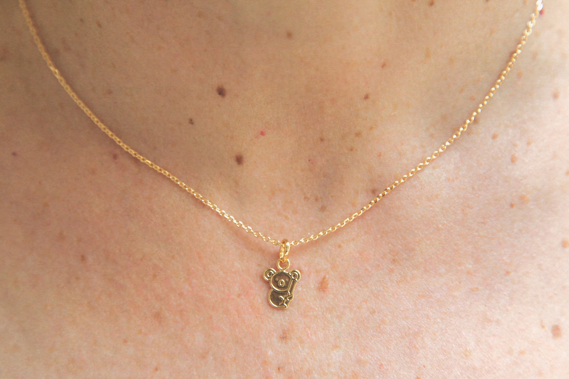 Collier pendentif koala plaqué or