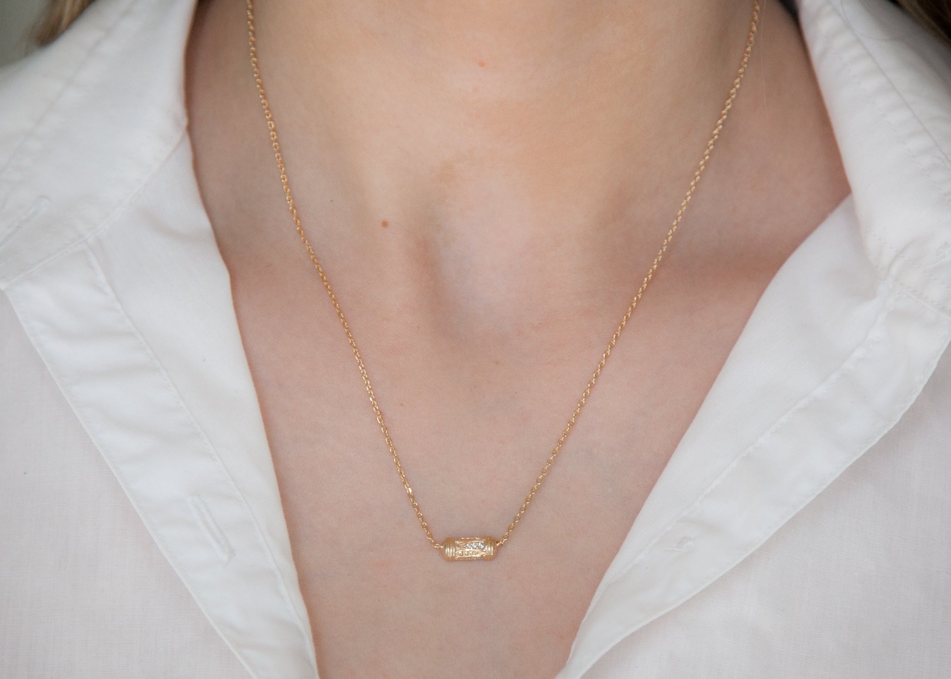 Collier talisman plaqué or