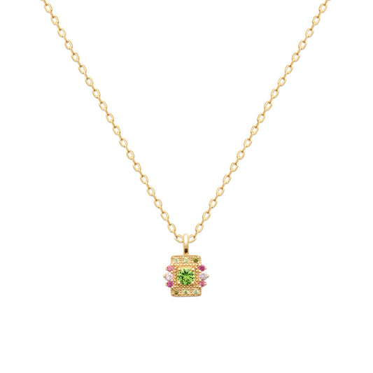 Collier bohème chic plaqué or avec pendentif carré coloré