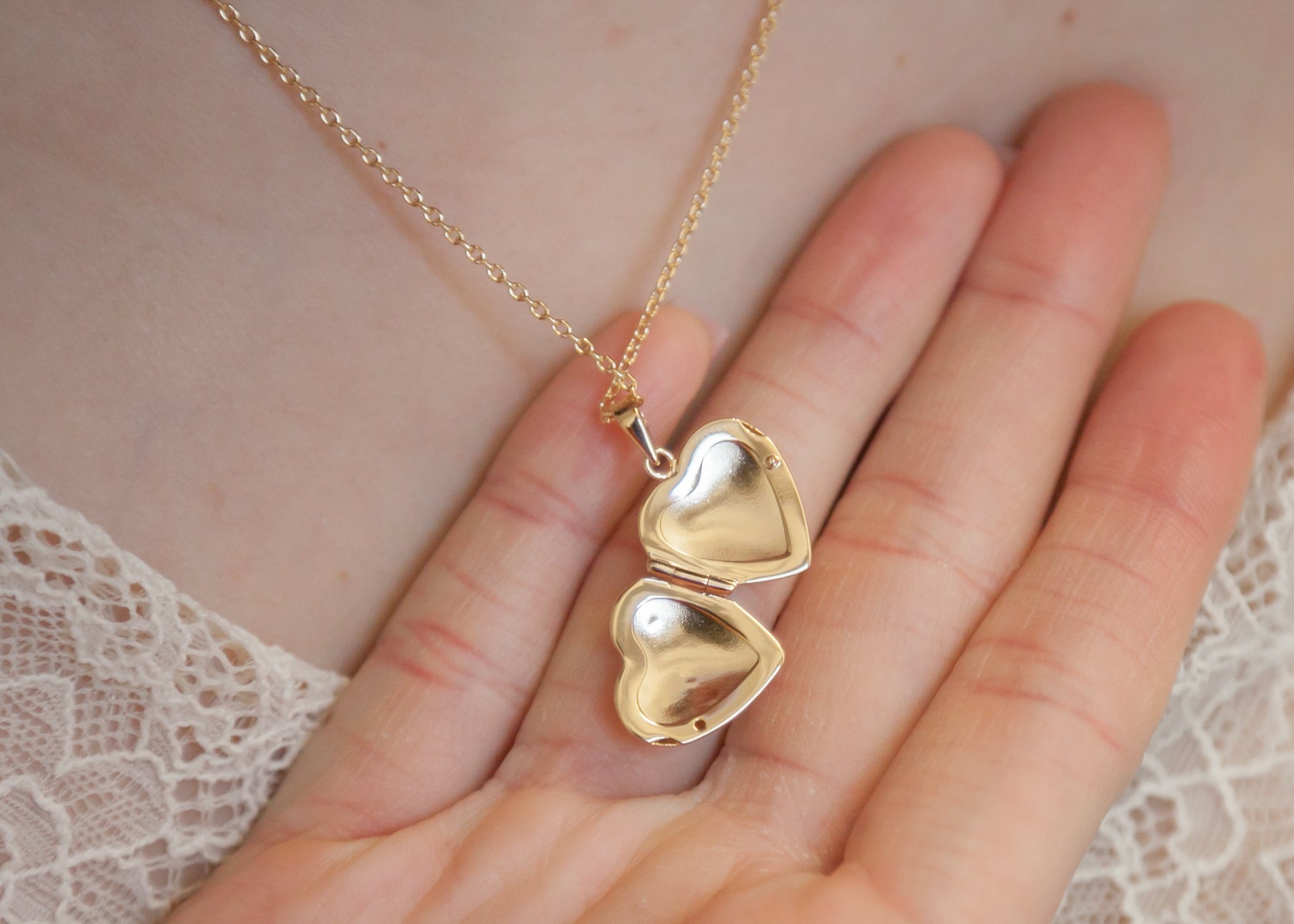 Collier pendentif porte-photo coeur plaqué or