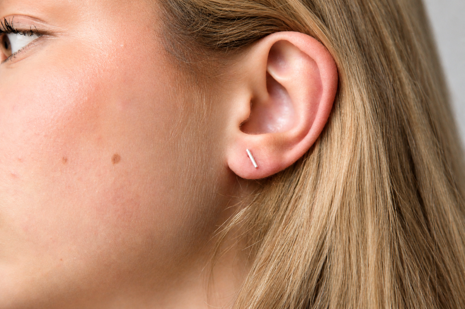 Puces d'oreilles barres en argent véritable