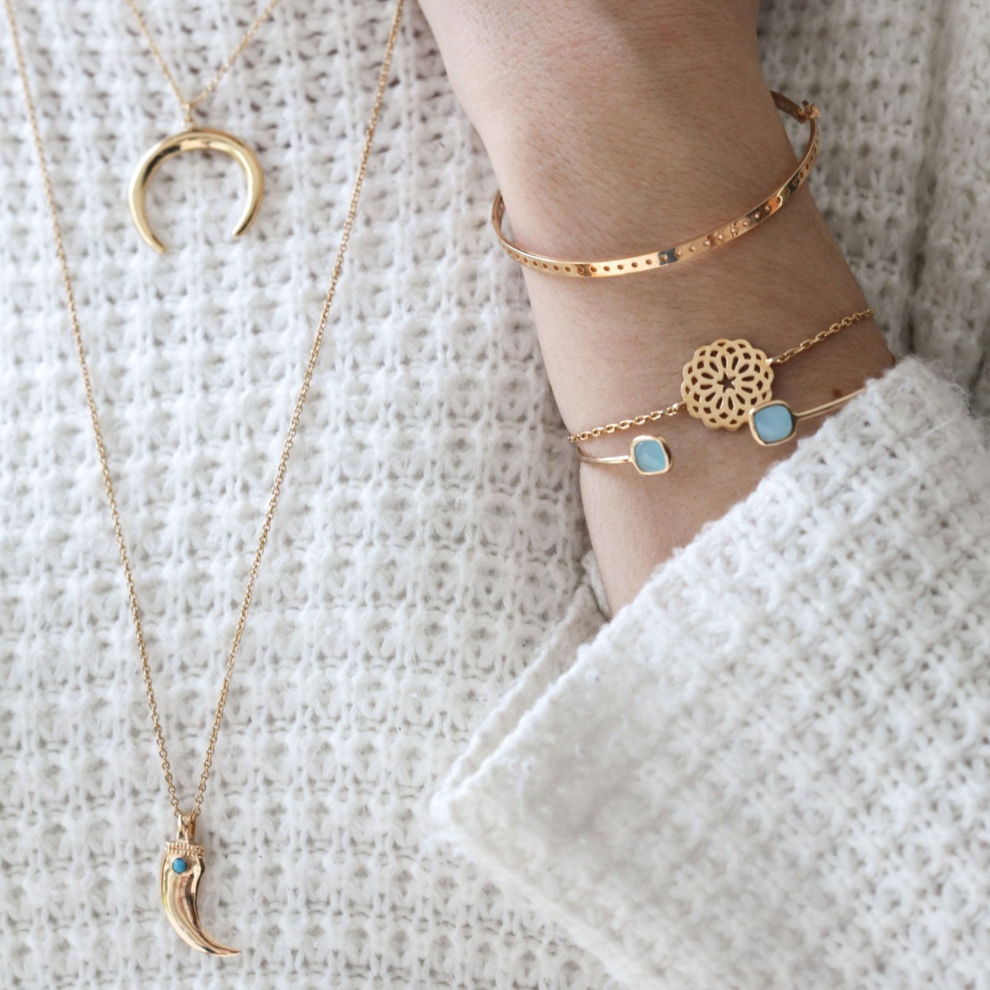 Collier lune plaqué or