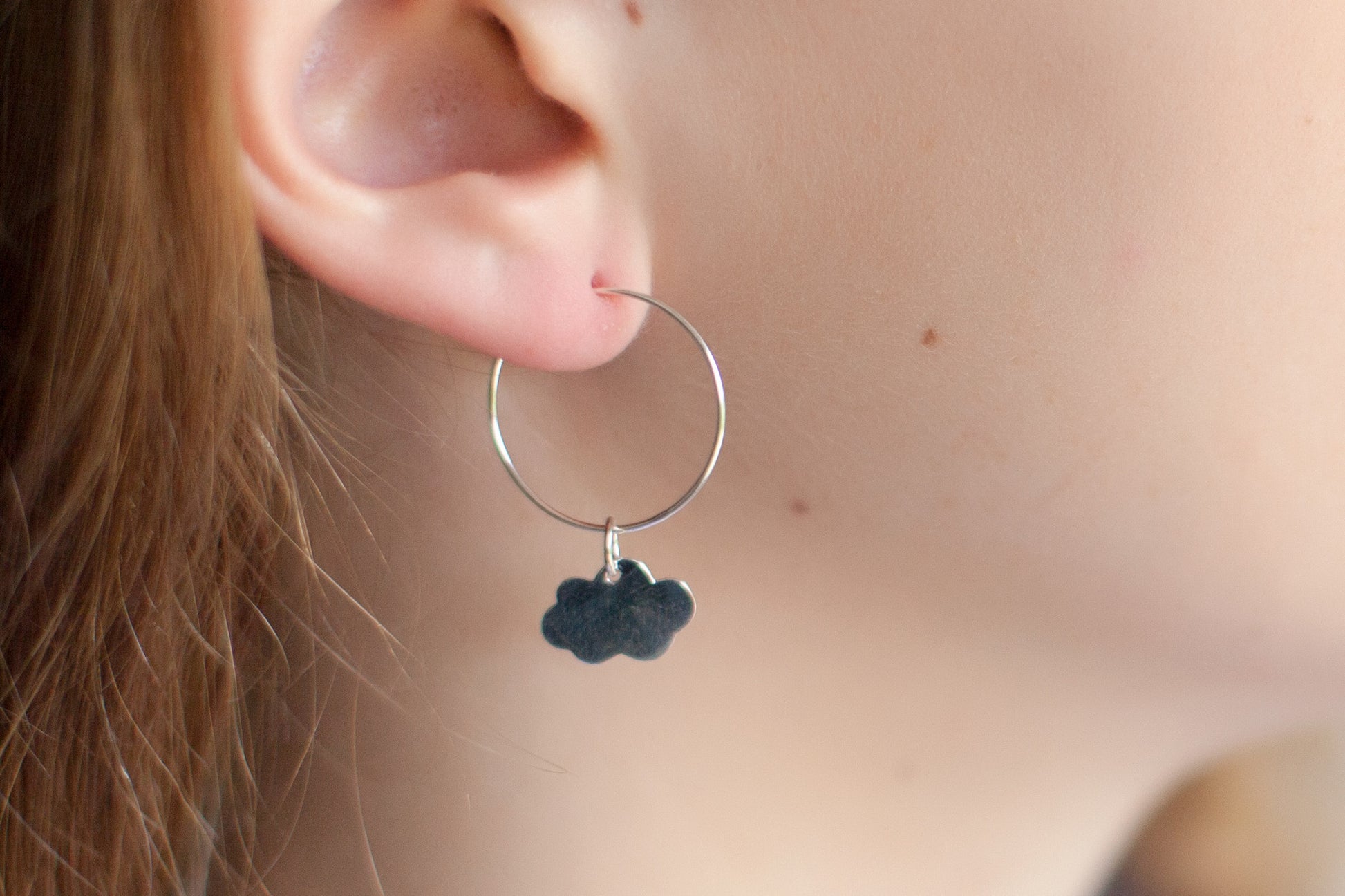 Boucles d'oreille créoles nuage en argent