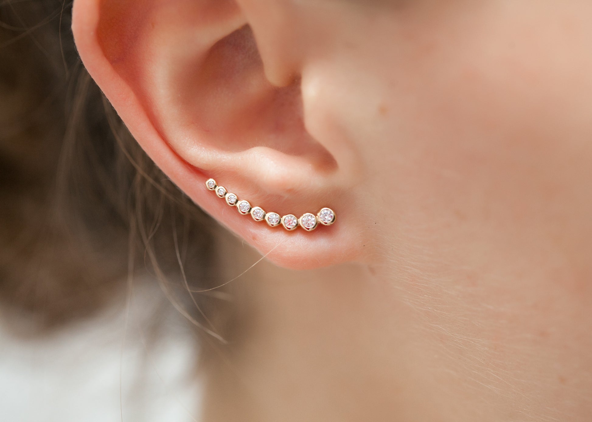 Boucles d'oreilles en or avec zircones pour femme