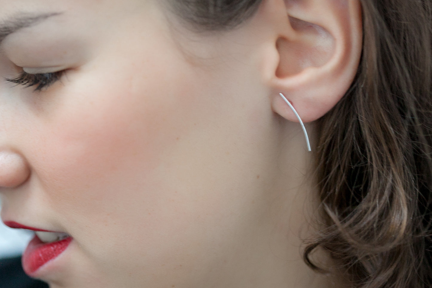 Boucles d'oreilles minimalistes, fil en argent