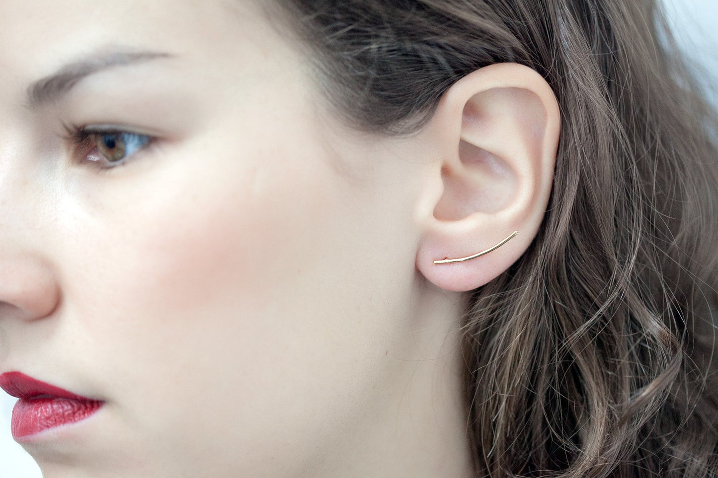 Boucles d'oreilles minimalistes, fil plaqué or