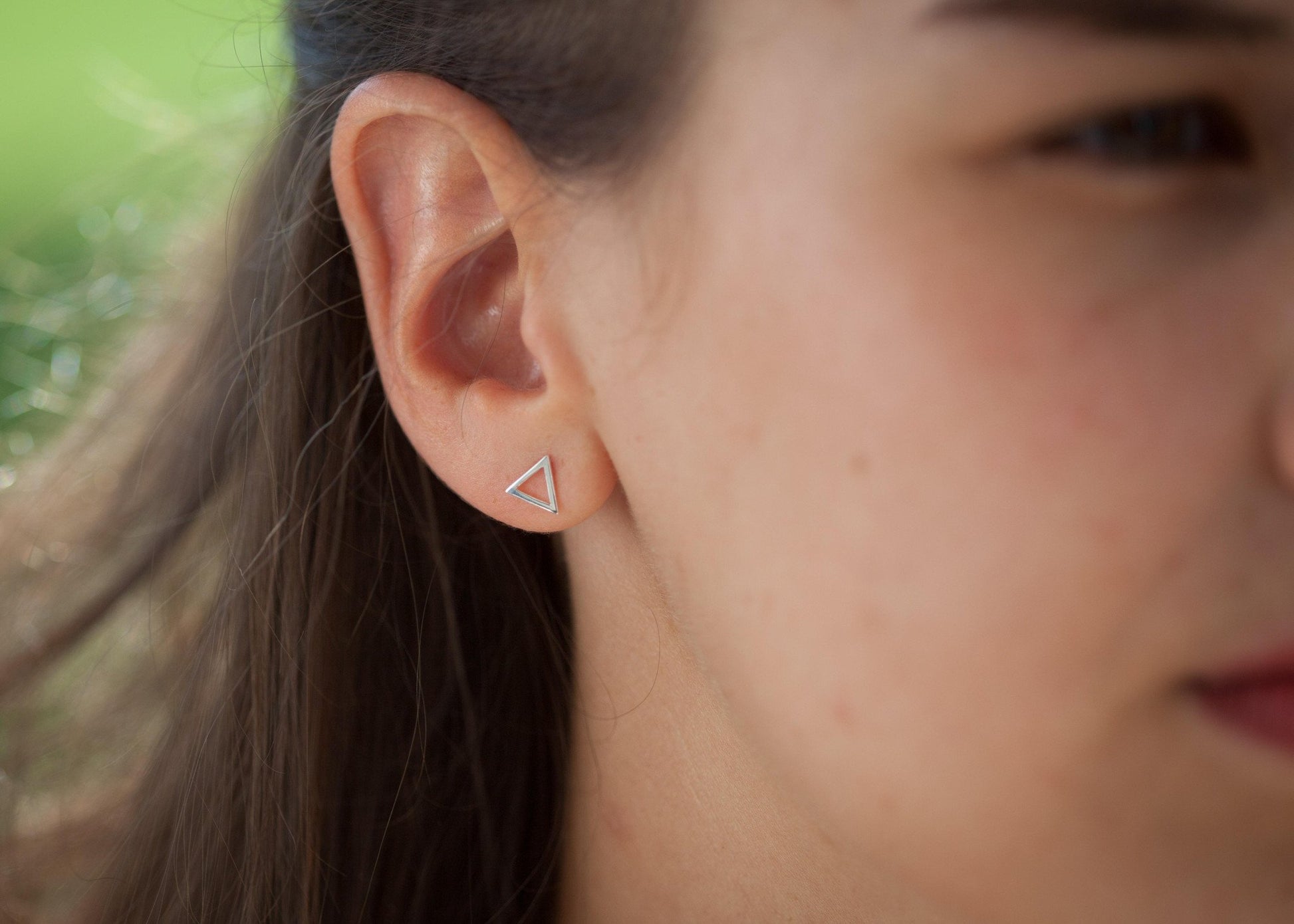 Boucles d'oreille petit triangle en argent