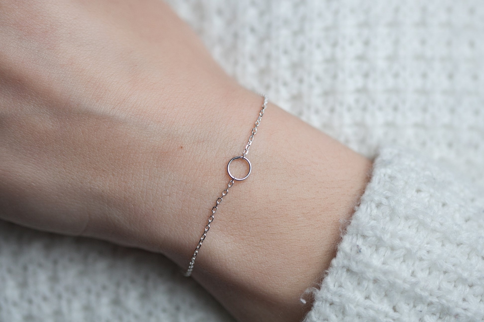 Bracelet petit rond en argent massif