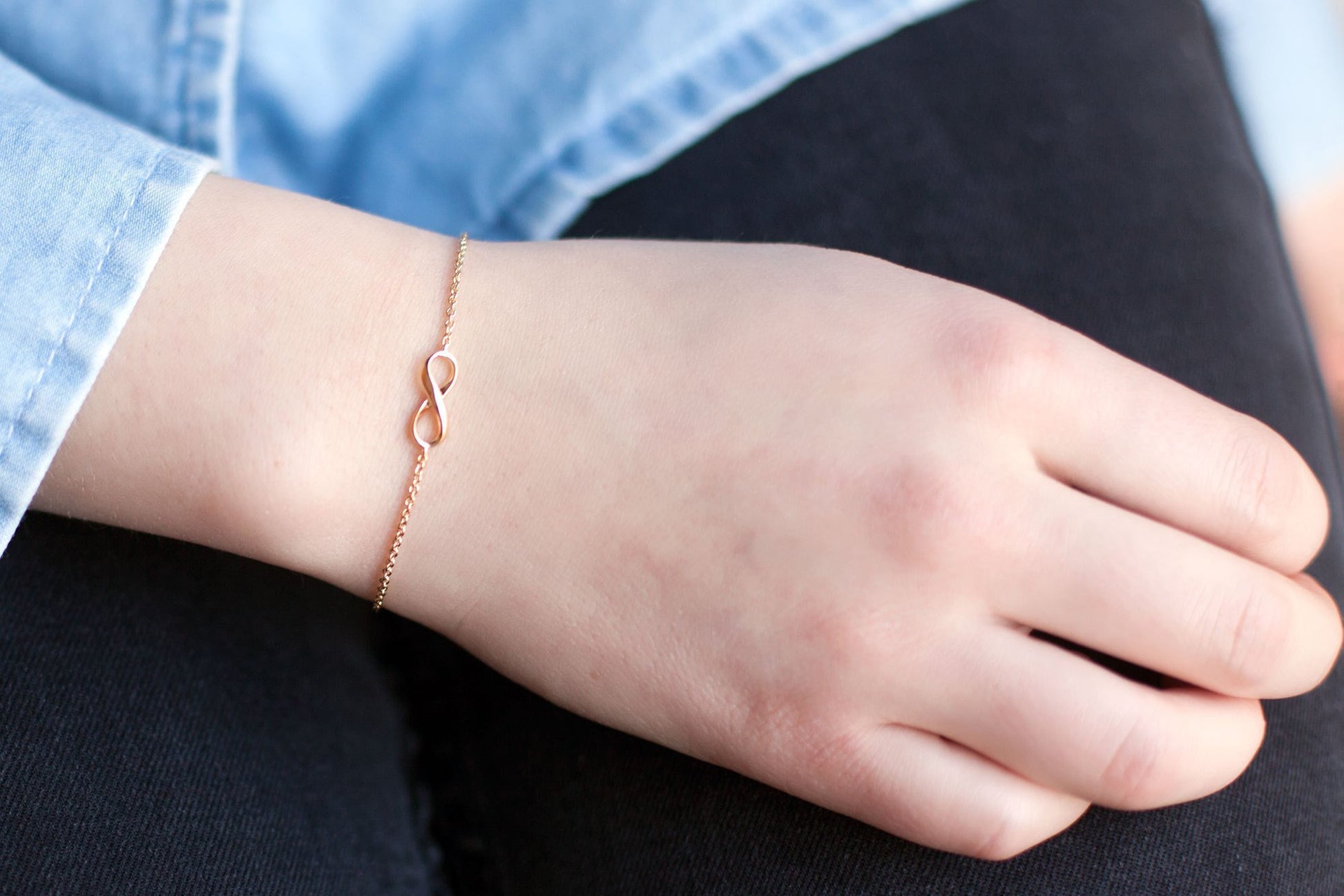 Bracelet infini plaqué or