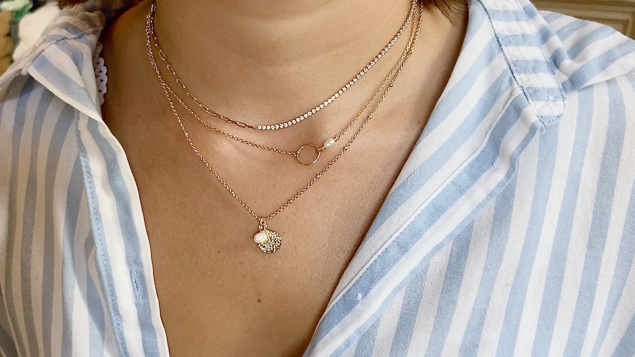 Collier perle blanche et pastille plaqué or