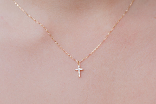 Collier Croix en plaqué or 14K pour femmes | Pendentif Croix | Colliers Collier Croix en plaqué or 14K pour femmes | Pendentif Croix | Colliers