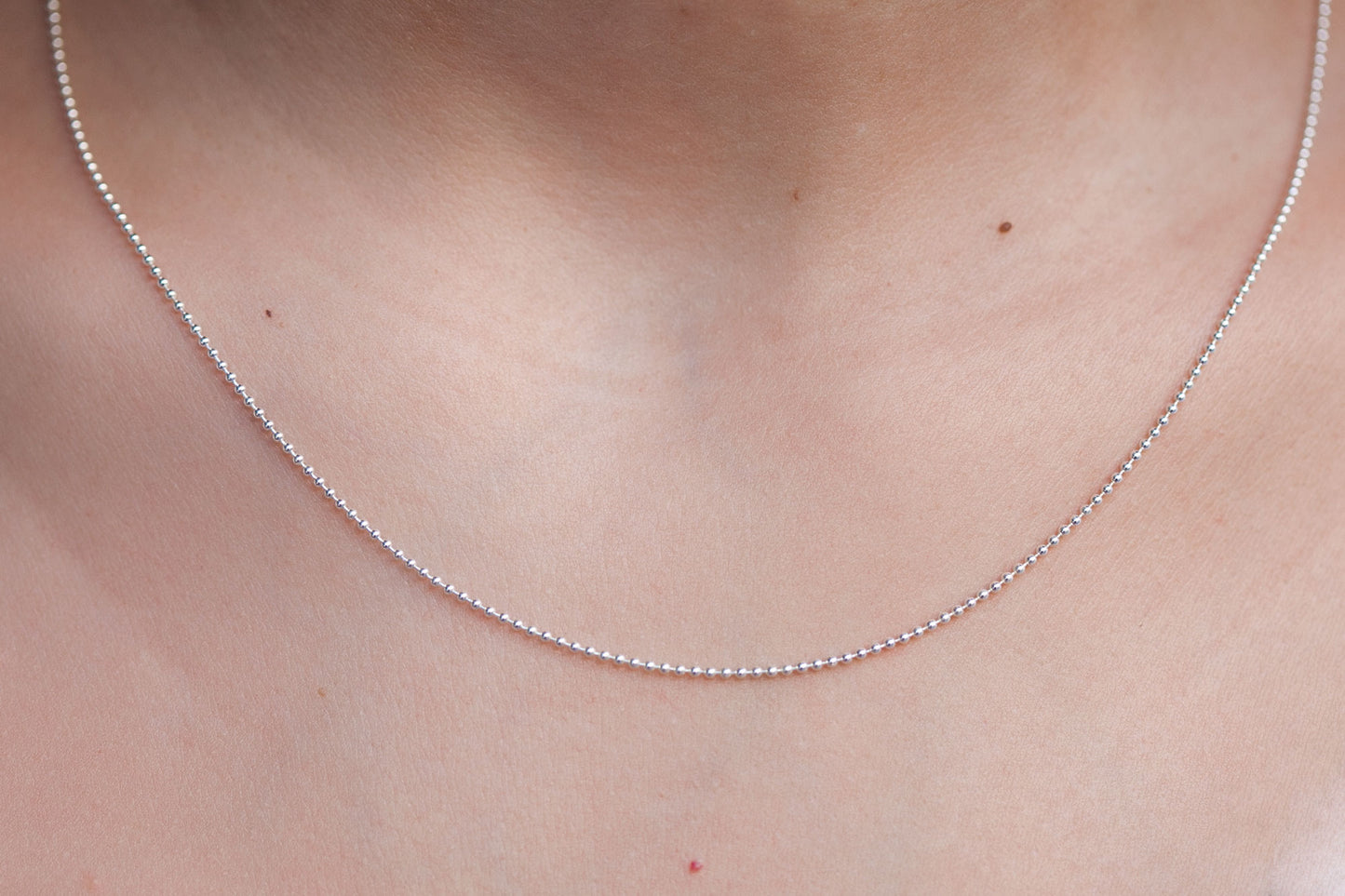 Collier chaine boules en argent véritable