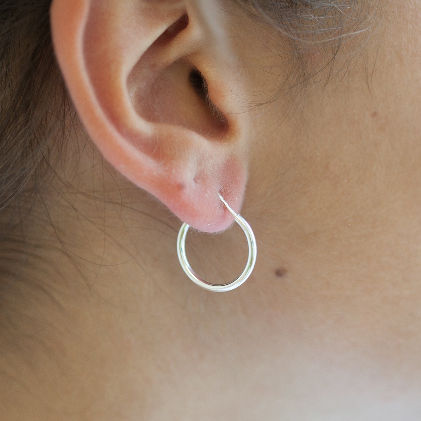 Boucles d'oreilles créoles 2cm en argent