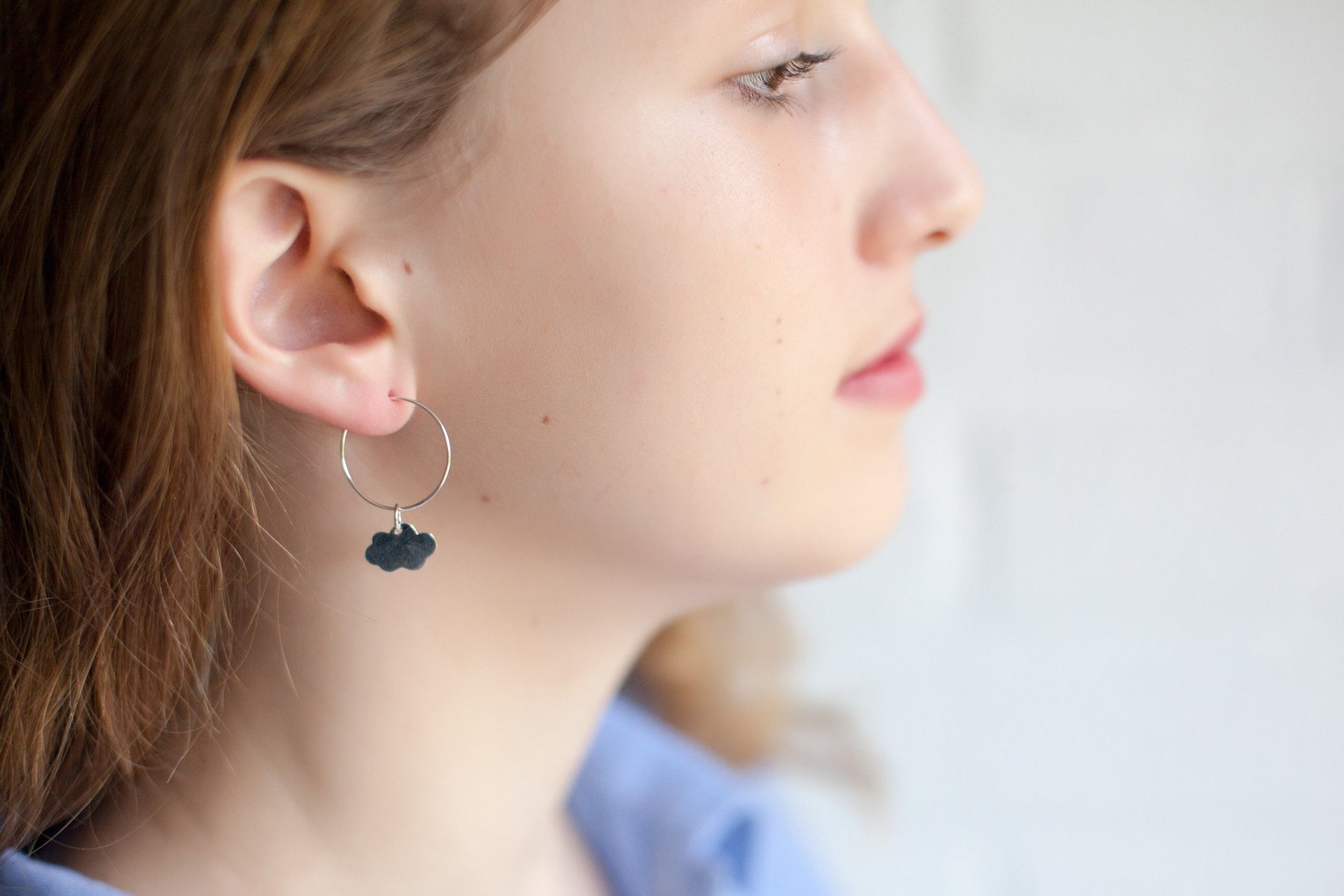 Boucles d'oreille créoles nuage en argent