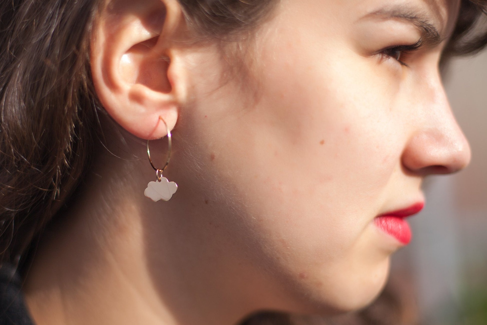 Boucles d'oreille créoles nuage plaqué or